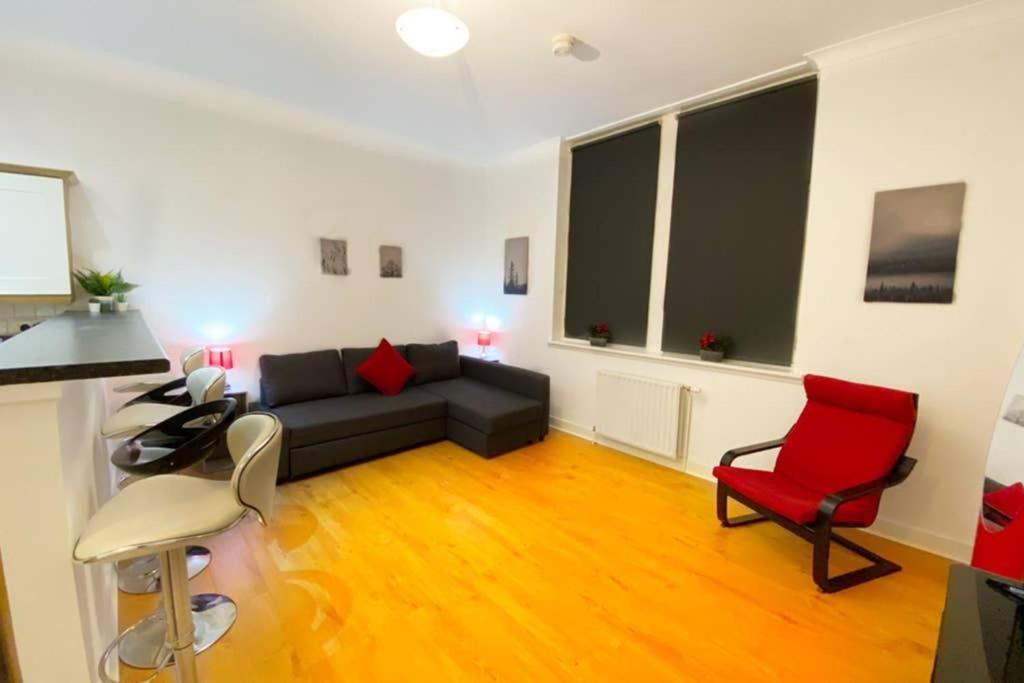 Cozy Nights - Ibrox Street Apartment Glasgow Exterior foto