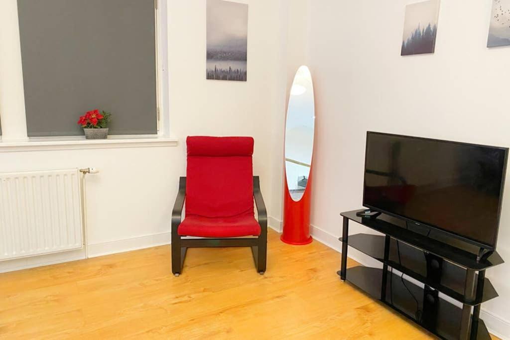 Cozy Nights - Ibrox Street Apartment Glasgow Exterior foto
